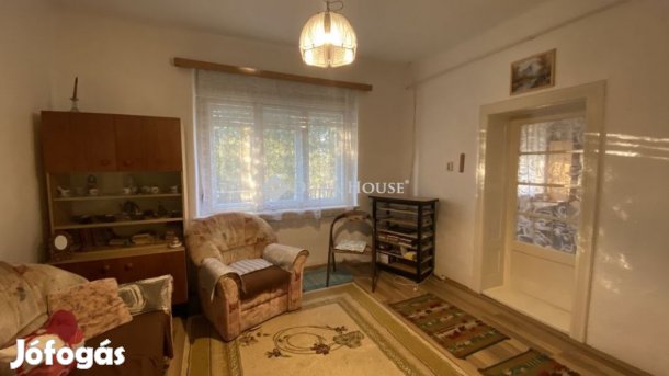 Eladó 80 nm-es ház Hunya