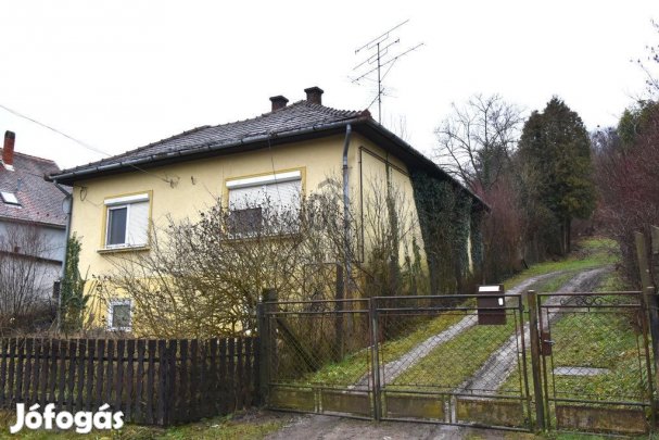 Eladó 80 nm-es ház Keménfa