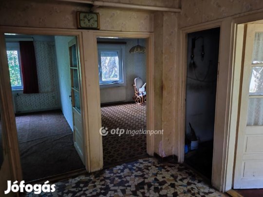 Eladó 80 nm-es ház Mezőberény