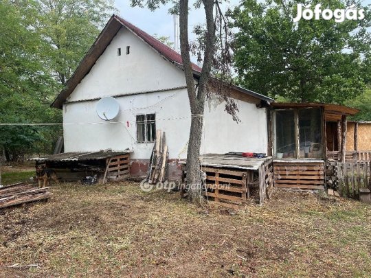 Eladó 80 nm-es ház Szabadszállás