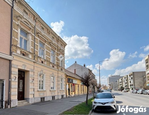 Eladó 80 nm-es lakás Szombathely