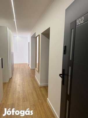 Eladó 80nm tágas lakás Tiszaújvárosban