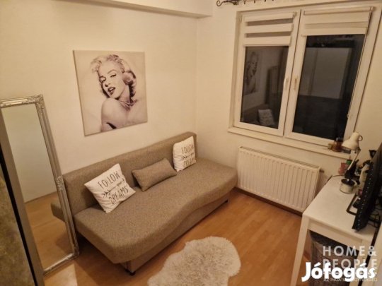 Eladó 82 nm-es tégla lakás Szeged Szeged Belváros