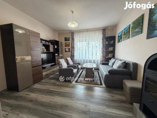 Eladó 83 nm-es ház Sarkad