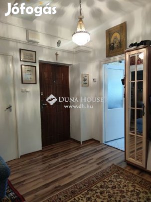 Eladó 83 nm-es lakás Kecskemét