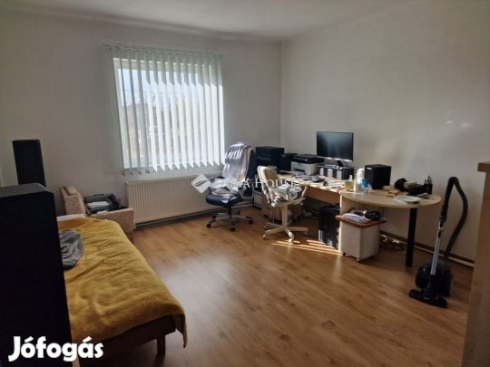 Eladó 84 nm-es ház Őrbottyán