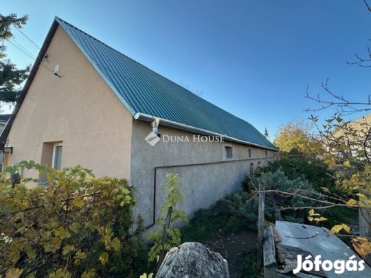 Eladó 85 nm-es ház Csákvár