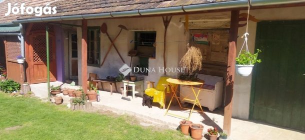 Eladó 85 nm-es ház Tengőd