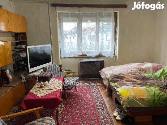 Eladó 86 nm-es ház Gyula