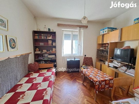 Eladó 86 nm-es ház Kunhegyes