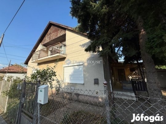 Eladó 86 nm-es ház Vecsés