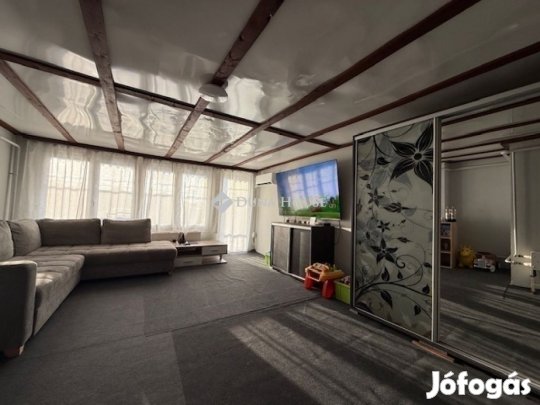 Eladó 86 nm-es ház Vecsés