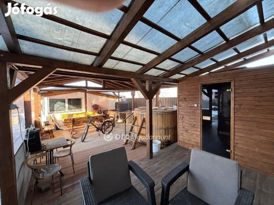 Eladó 87 nm-es ház Téglás