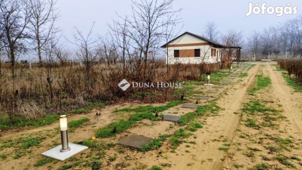 Eladó 89 nm-es ház Kecskemét