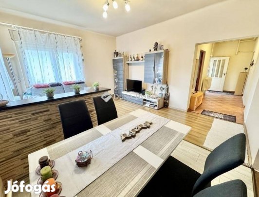 Eladó 89 nm-es ház Üllő #5080159