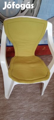 Eladó 8 db világos fű zöld székpárnák (Új)