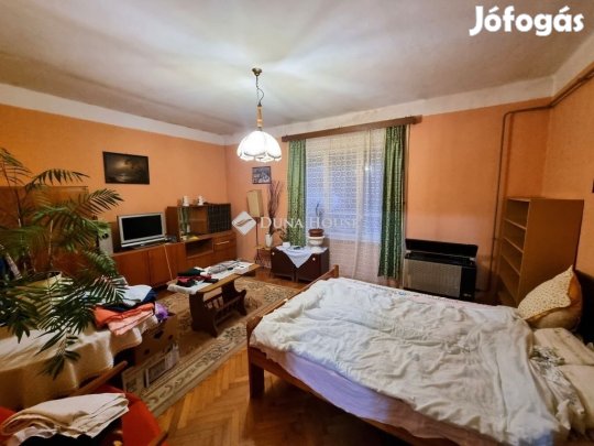 Eladó 90 nm-es ház Berhida