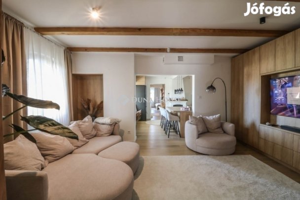 Eladó 90 nm-es ház Bogád