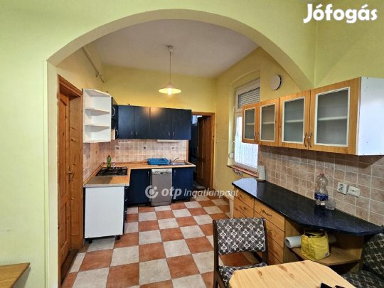 Eladó 90 nm-es ház Kalocsa