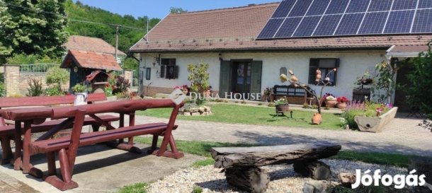 Eladó 90 nm-es ház Monyoród