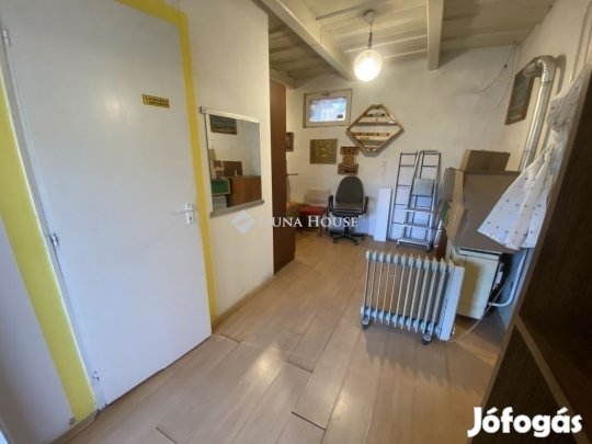 Eladó 90 nm-es ház Pécel
