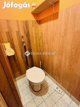 Eladó 90 nm-es ház Tápiószecső