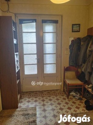 Eladó 90 nm-es ház Vecsés