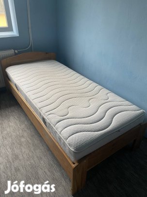 Eladó 90x200 Egyszemélyes Ágy Matraccal