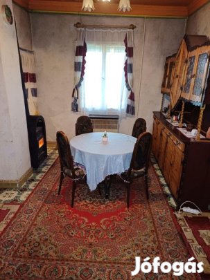 Eladó 91 nm-es Felújítandó Családi ház Nádudvar