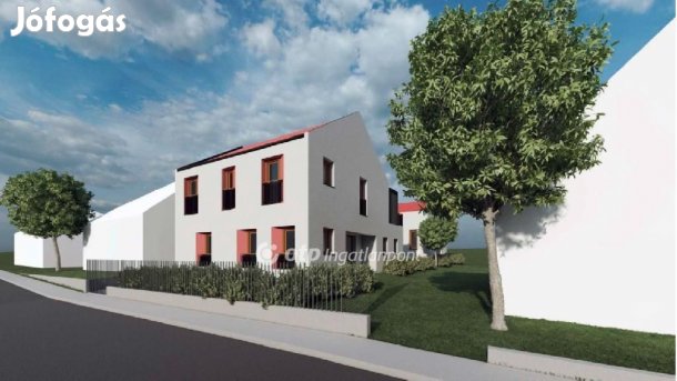 Eladó 91 nm-es lakás Pécs