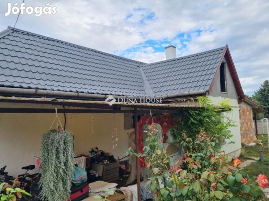 Eladó 92 nm-es ház Gárdony