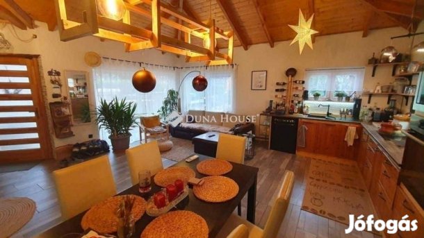 Eladó 92 nm-es ház Kiskunlacháza