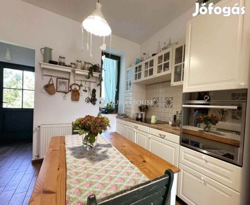 Eladó 92 nm-es ház Tapolca