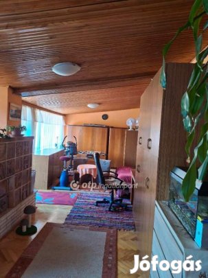 Eladó 92 nm-es lakás Zalaegerszeg