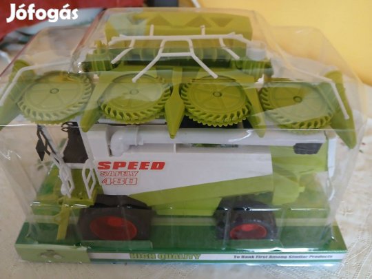 Eladó 93. Farm Kombájn Zöld Új Bontatlan