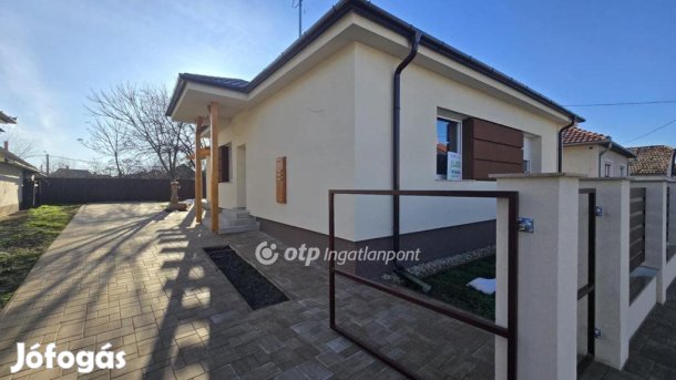 Eladó 93 nm-es ház Hajdúszoboszló