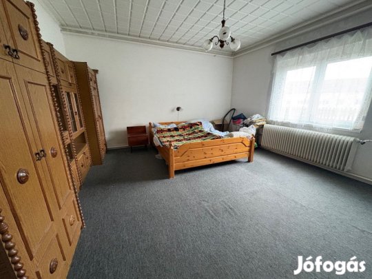 Eladó 94 nm-es Családi ház Ősi