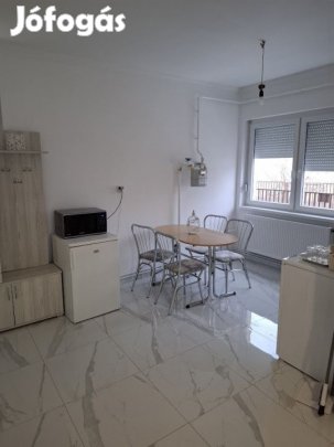 Eladó 95 nm-es Felújított Családi ház Hajdúszoboszló