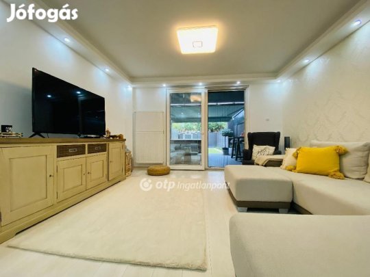 Eladó 95 nm-es ház Debrecen