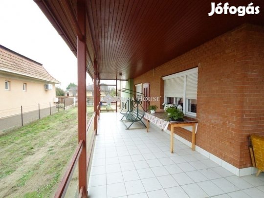 Eladó 95 nm-es ház Pilis