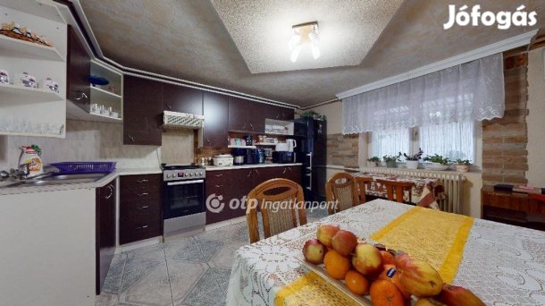Eladó 96 nm-es ház Kisvárda