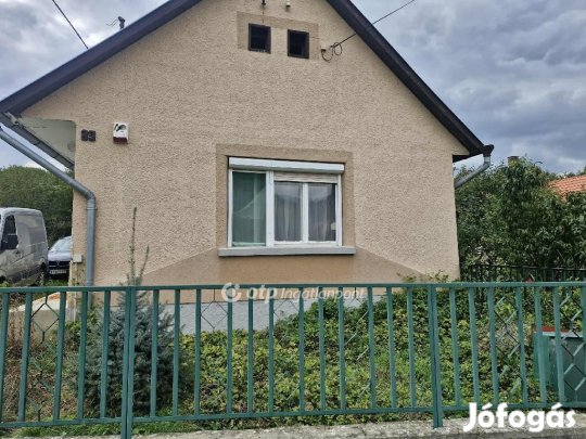 Eladó 96 nm-es ház Nagyvejke