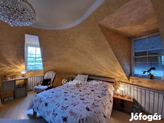 Eladó 994 nm-es ház Siófok