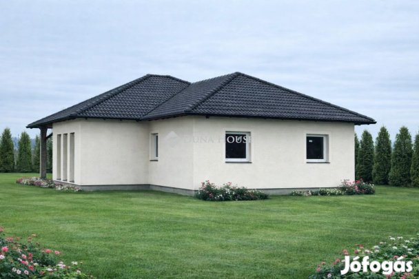 Eladó 99 nm-es ház Kiskunlacháza