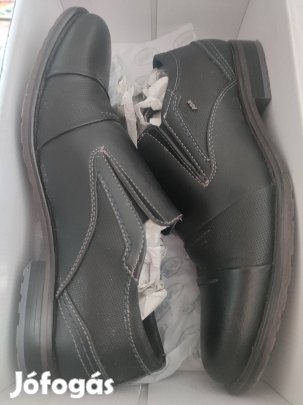 Eladó AM alkalmi cipő 40-es méret (Deichmann)