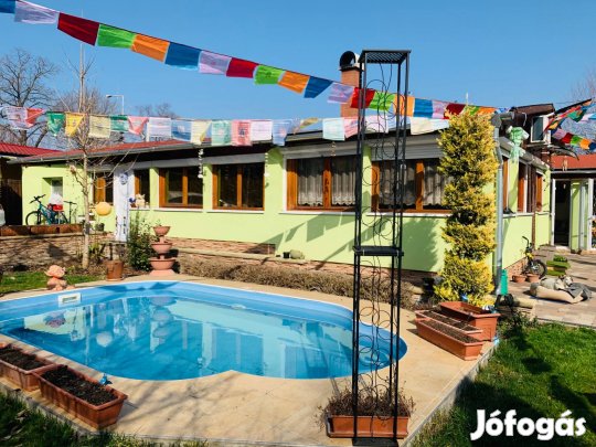 Eladó Agárdi Ékszerdoboz: IDE Csak Költözni Kell!