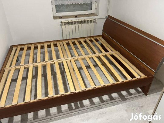 Eladó Ágykeret rugós ágyráccsal 
