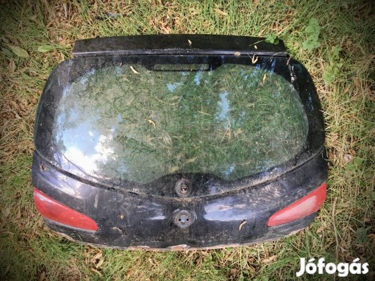Eladó Alfa147, Fl-es csomagtér ajtó. 10000 Ft. Bp/posta