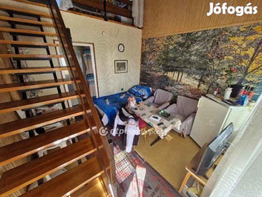 Eladó Apartman, Dombóvár