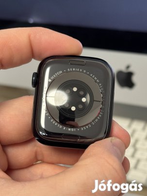 Eladó Apple Watch Series 9 - újszerű állapot, teljes szett